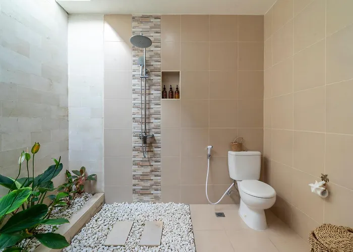 Luna Rose Seminyak (Bali)